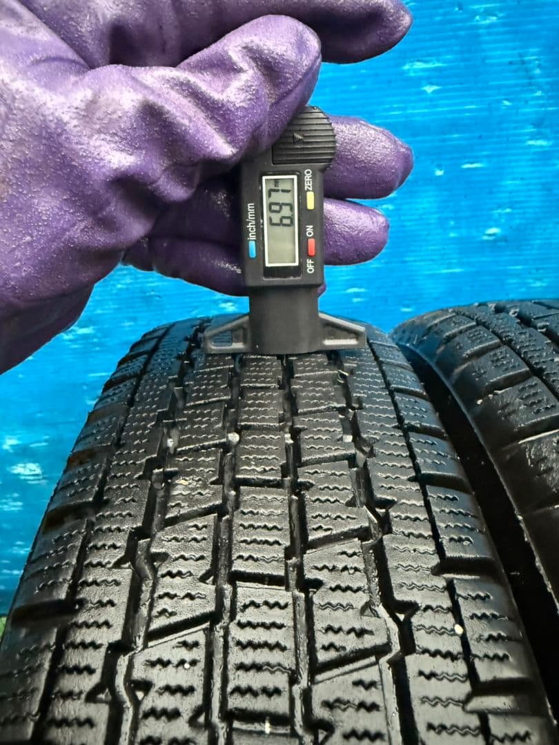 し*じ様 送料無料145R12BRIDGESTONE/W300軽トラック21年製
