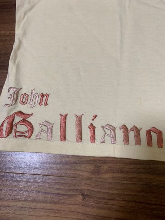 ジョンガリアーノ　刺繍Tシャツ