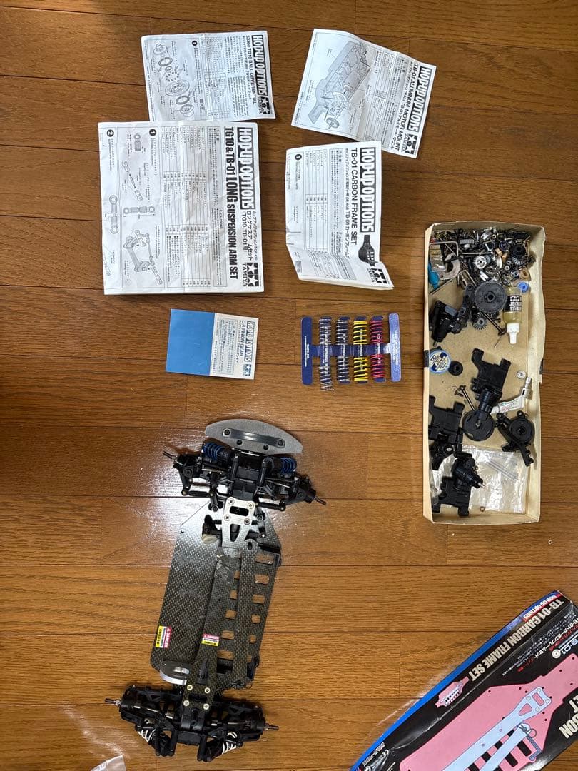 タミヤ TB-01 カーボンシャーシ等OP多数 ジャンク　NSX箱あり