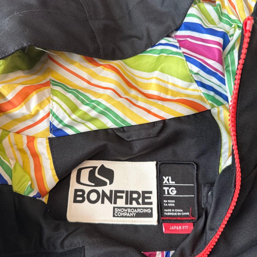 キムチ様大きいサイズ　BONFIRE スノーボードウェア 上下セットマルチカラー