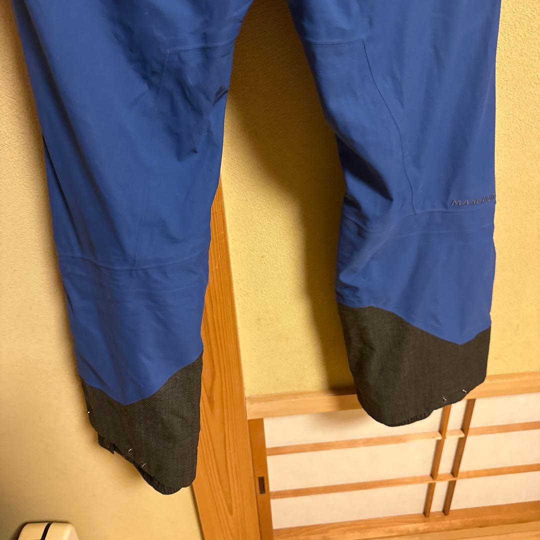 在庫一掃セール‼️ MAMMUT スノーボードパンツ 50 short