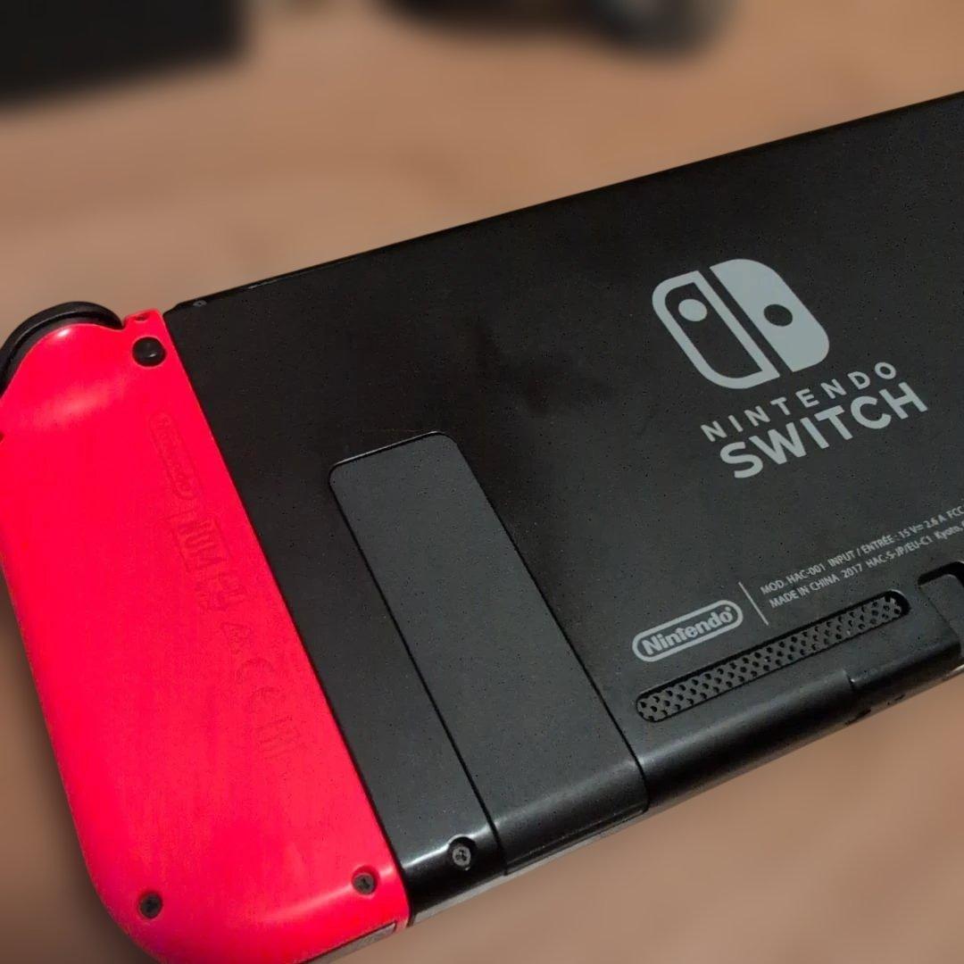 Nintendo Switch モデル：HAC-001