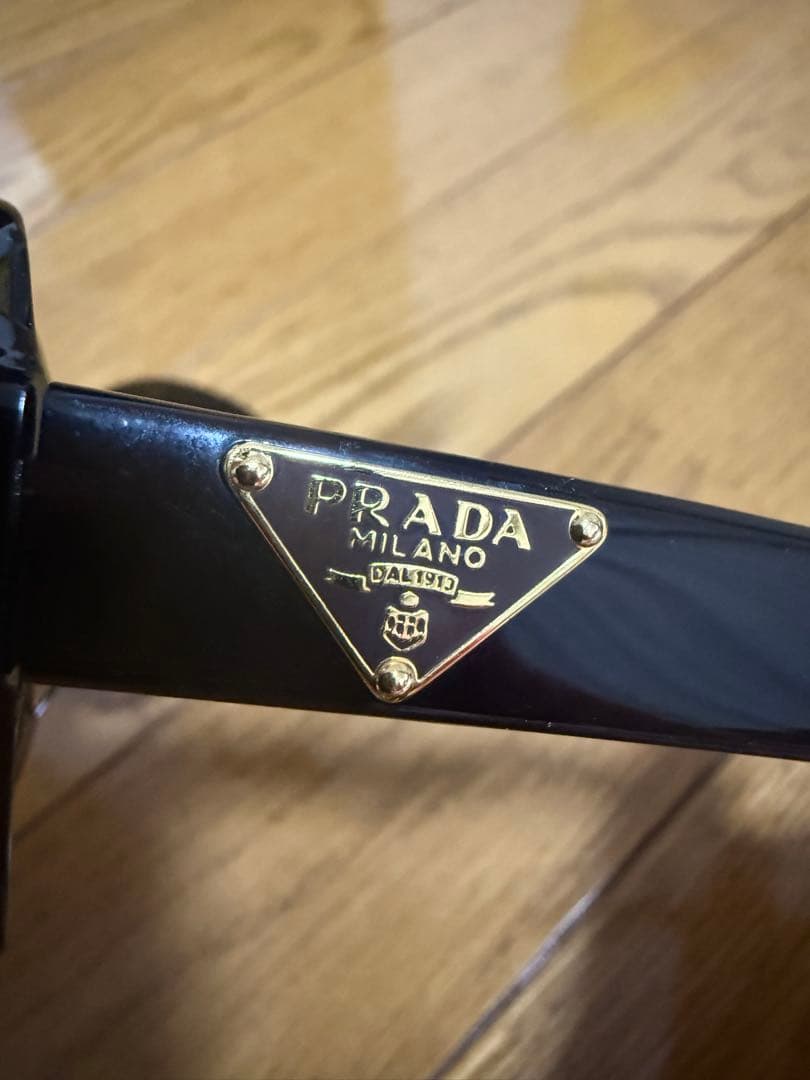 美品　PRADA プラダ　サングラス　ベッコウ　三角ロゴプレート