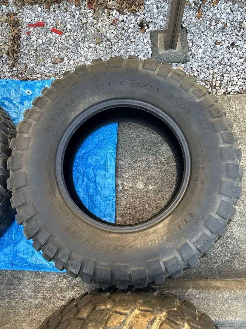 BF good rich Goodyear 285/70/R17 グッドイヤー