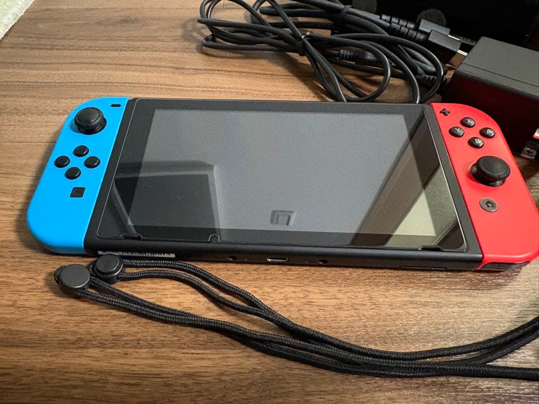 Nintendo Switch 本体 スリムハードケース 32Gbメモリーカード