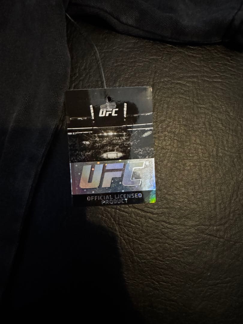 UFC公式　Islam Makhachev マカチェフ Tシャツ　サイズL