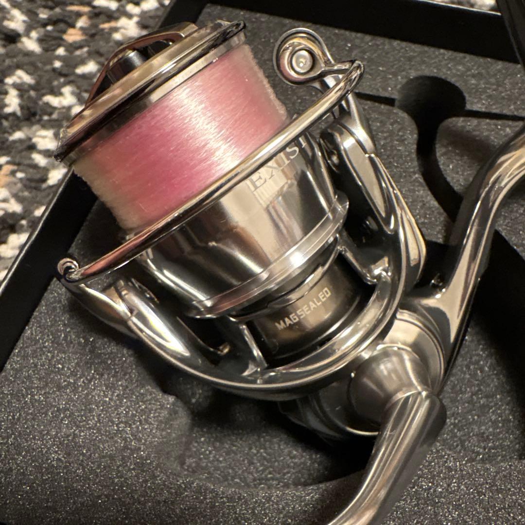 DAIWA 22EXIST LT2500S XH スピニングリール