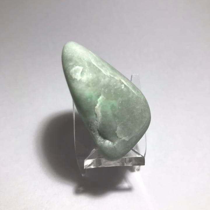 糸魚川翡翠原石【海岸】51ｇ