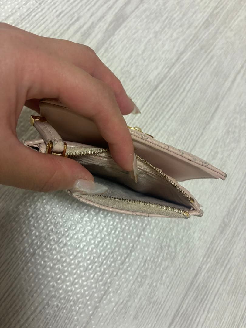 dior 財布　ピンク　二つ折り