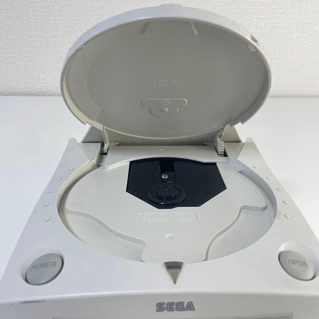 お*ち様 SEGA Dreamcast 本体2台 コントローラー2つ ソフト3本