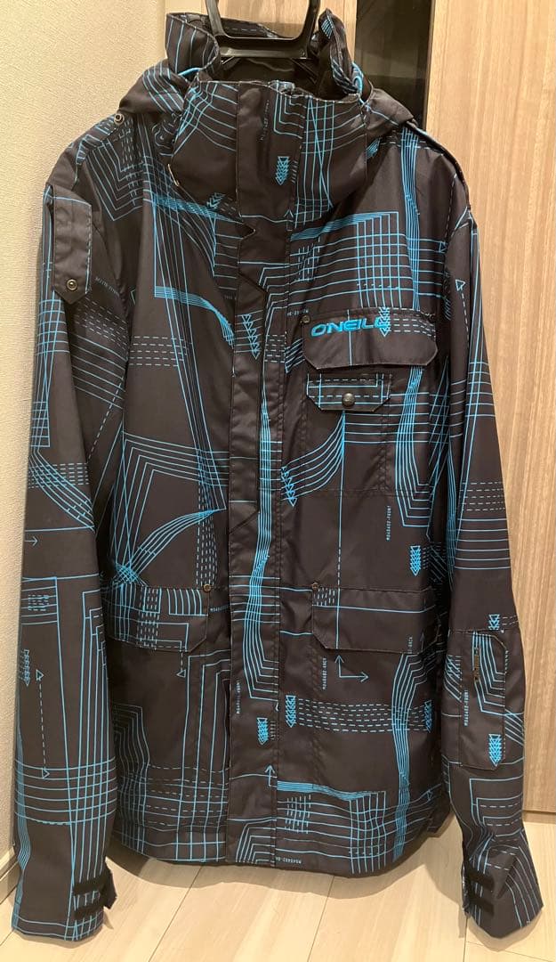 O'NEILL FIFTY2 スノーボードウェア Lサイズ 上下その他手袋等一式