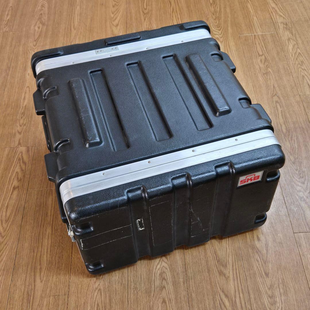 M*a様 【難あり】SKB エスケービー ラックケース 樹脂製 6Uラック