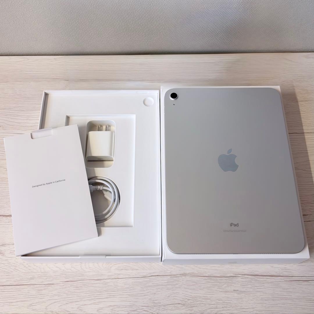 【極美品】iPad 第10世代 64GB【バッテリー100%】
