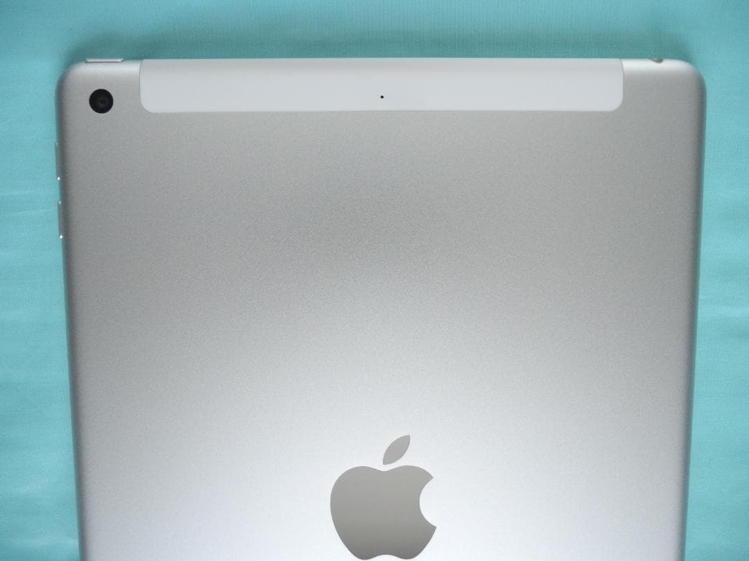 バッテリー93% 第6世代iPad SIMフリー