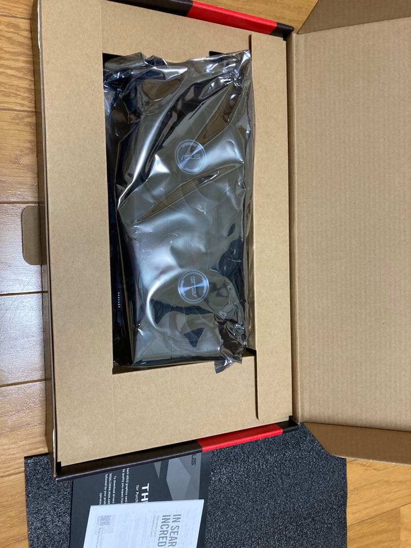 【値下しました】ASUS Radeon RX7600 EVO グラボ