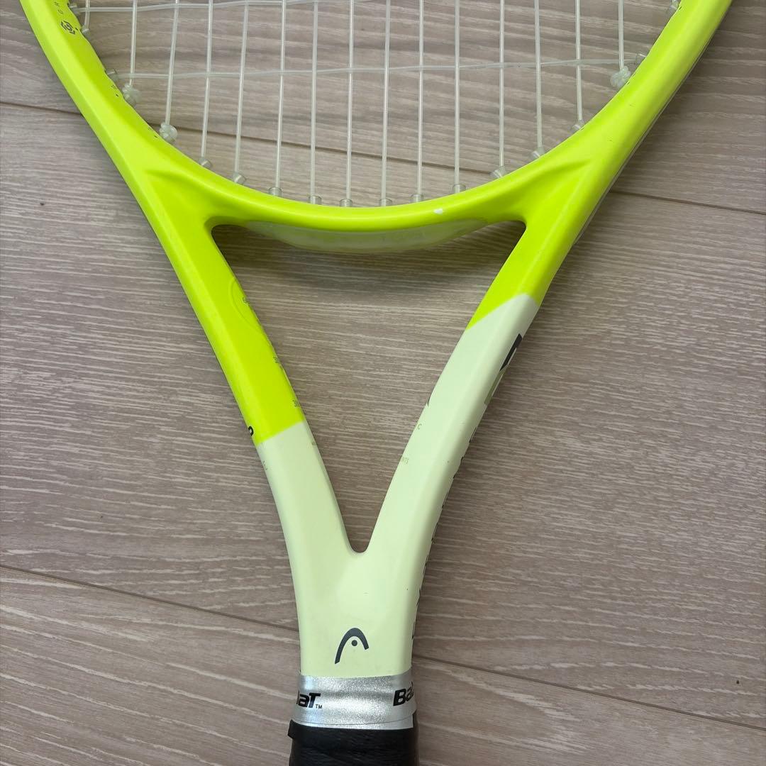 HEAD EXTREME MP ラケット　グリップ2
