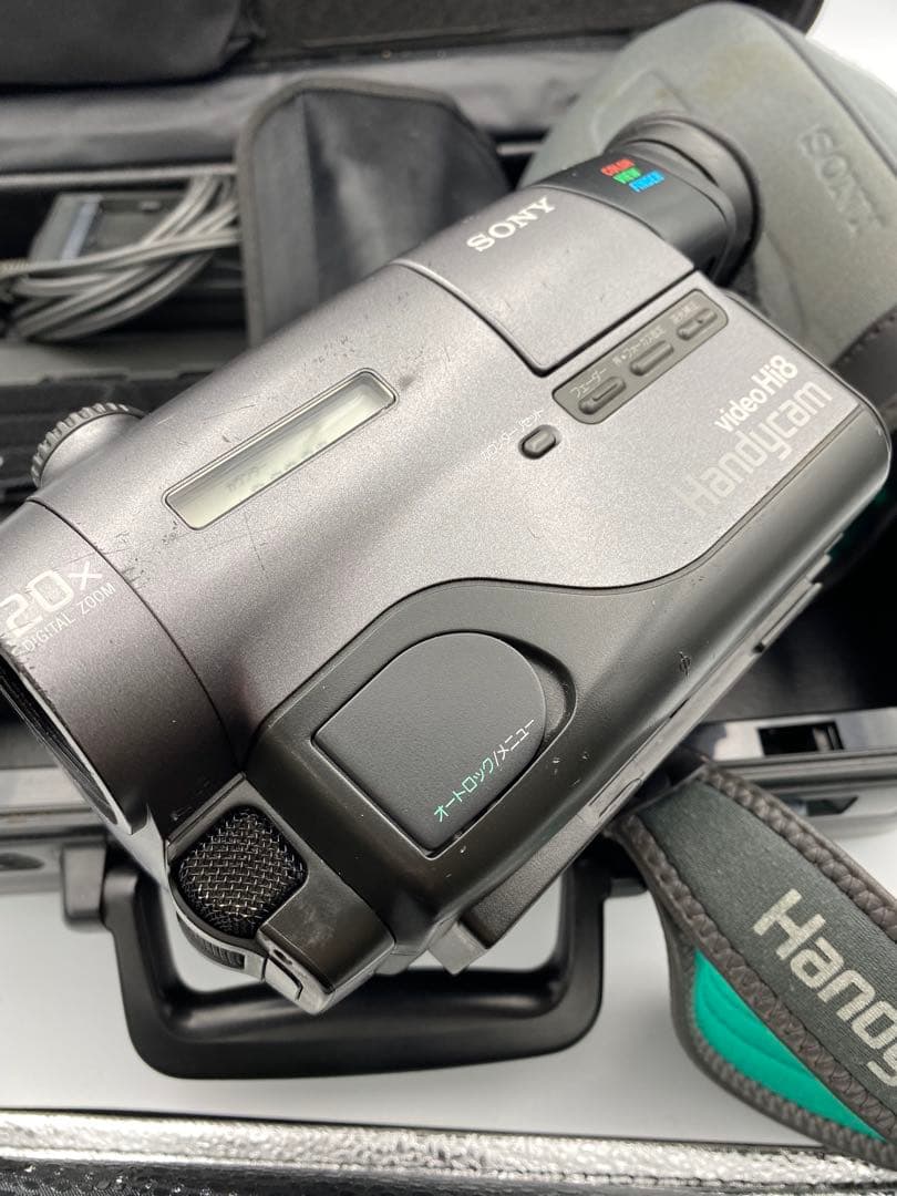 【動作確認済】高画質 SONY Hi8 8ミリ ビデオカメラ 付属品多数
