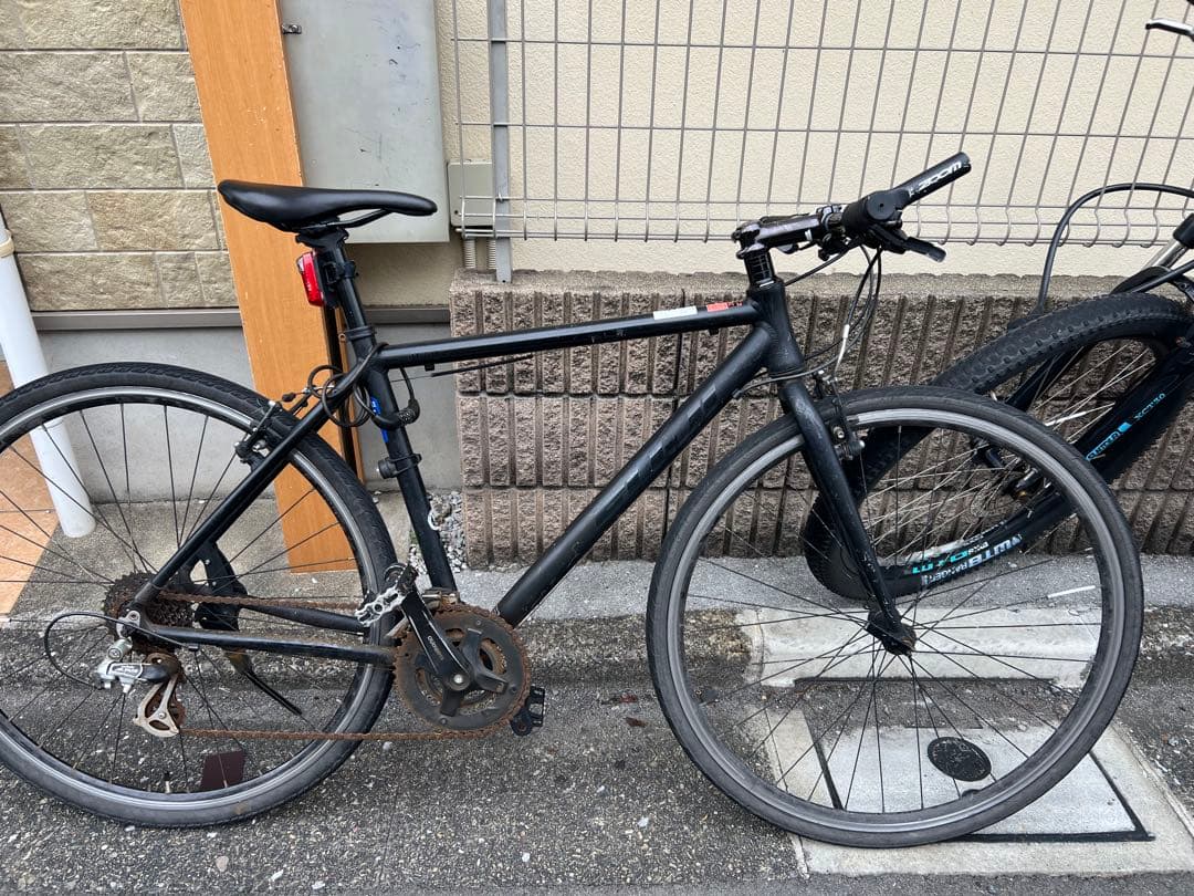 FUJIクロスバイク ブラック 700C 都内引き取り希望