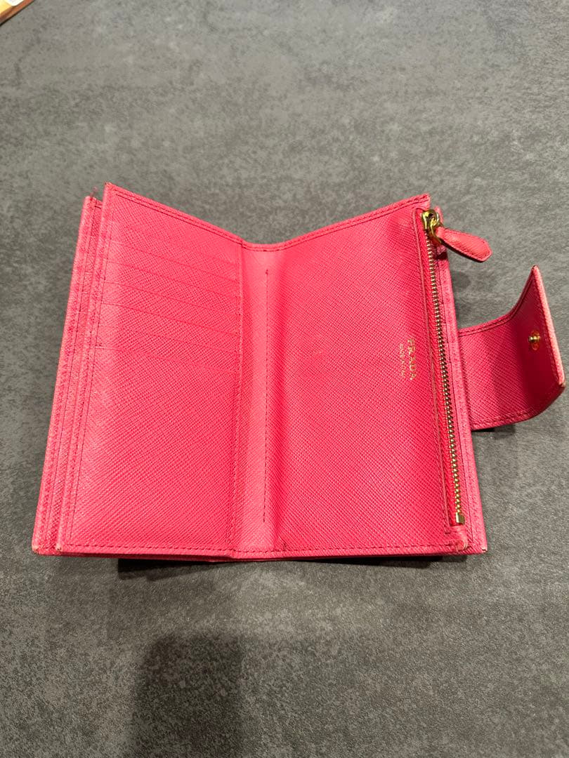 PRADA 財布 プラダ 二つ折り