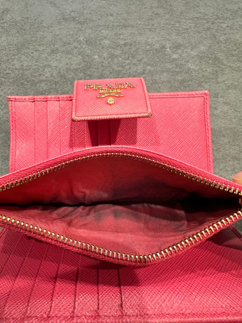 PRADA 財布 プラダ 二つ折り