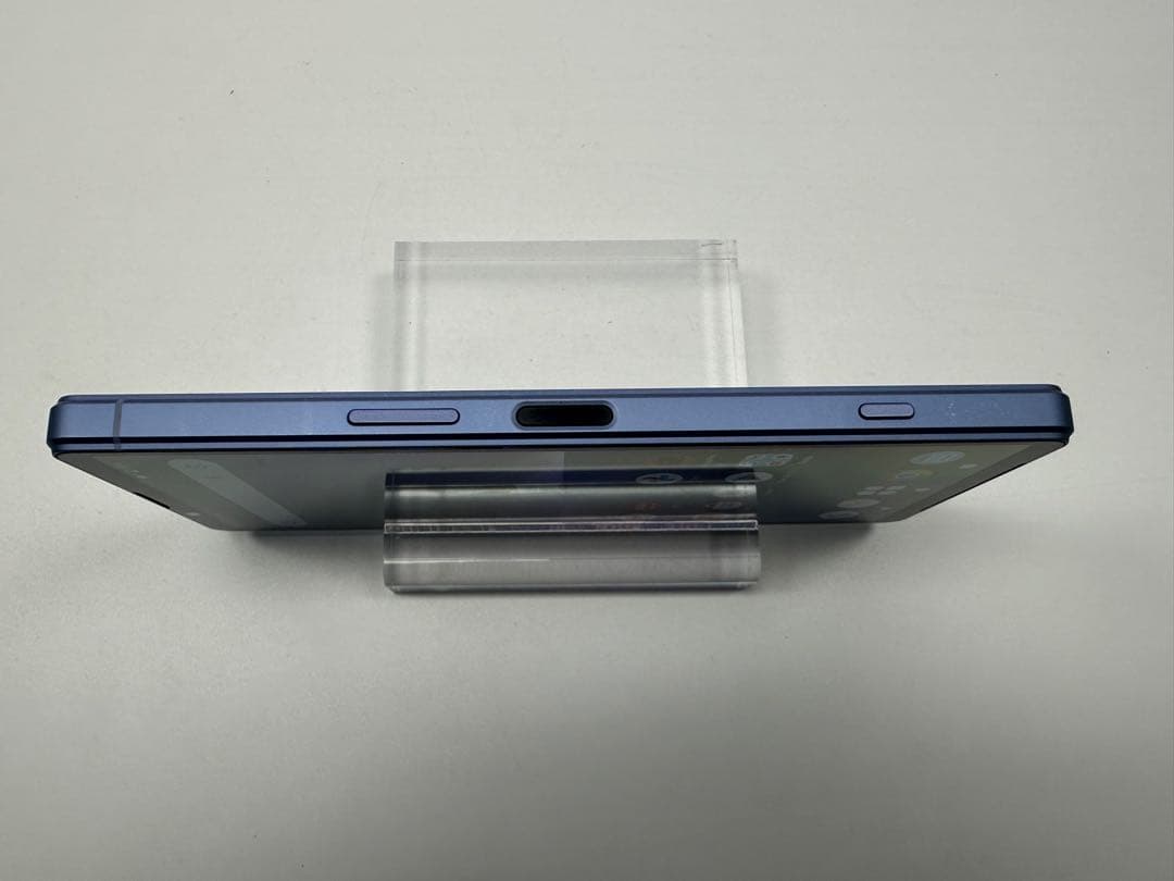 美品 SONY Xperia 5 V docomo ブルー 画面不良なし
