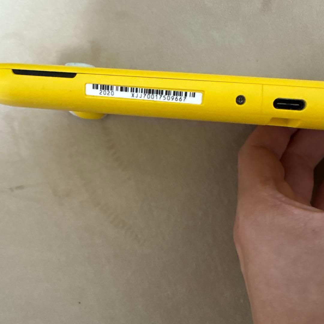 Nintendo Switch Lite イエロー 本体　★完全ジャンク品★