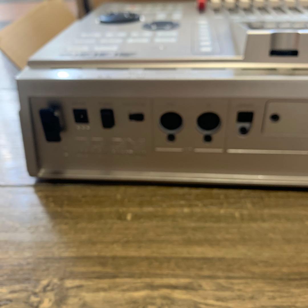ZOOM MRS-1266 マルチトラックレコーダー