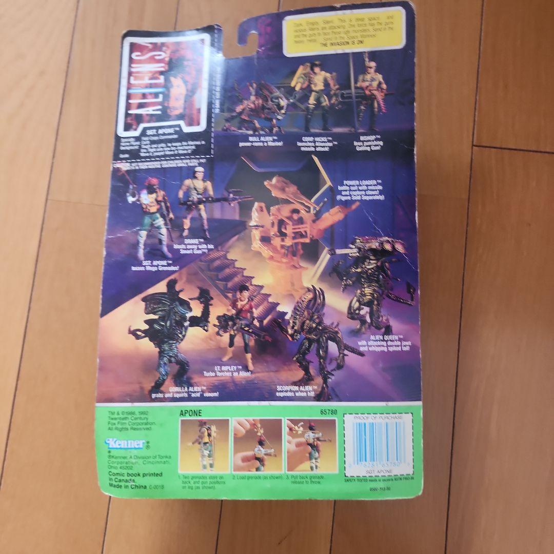 ケナー　エイリアン　 Space Marine Apone フィギュア　未開封