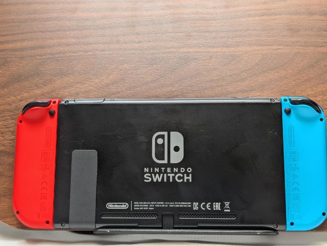 Nintendo Switch 青/赤 HAC-001(-01)