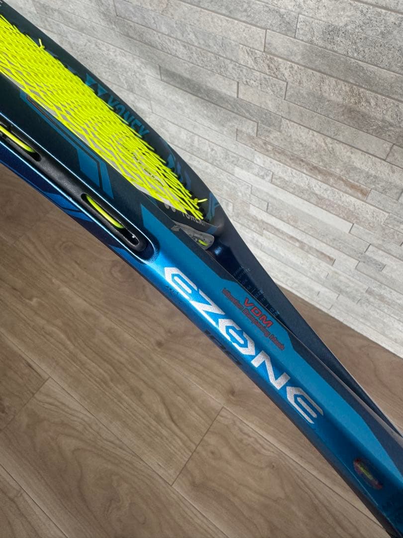 イーゾーン100 YONEX EZONE 100 青色 ヨネックステニスラケット