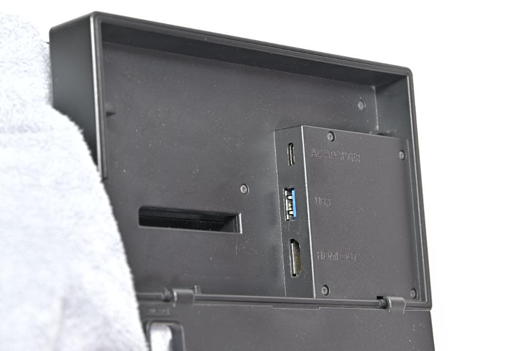 【美品・全付属品】Nintendo Switch 本体 赤青 Joy-Con