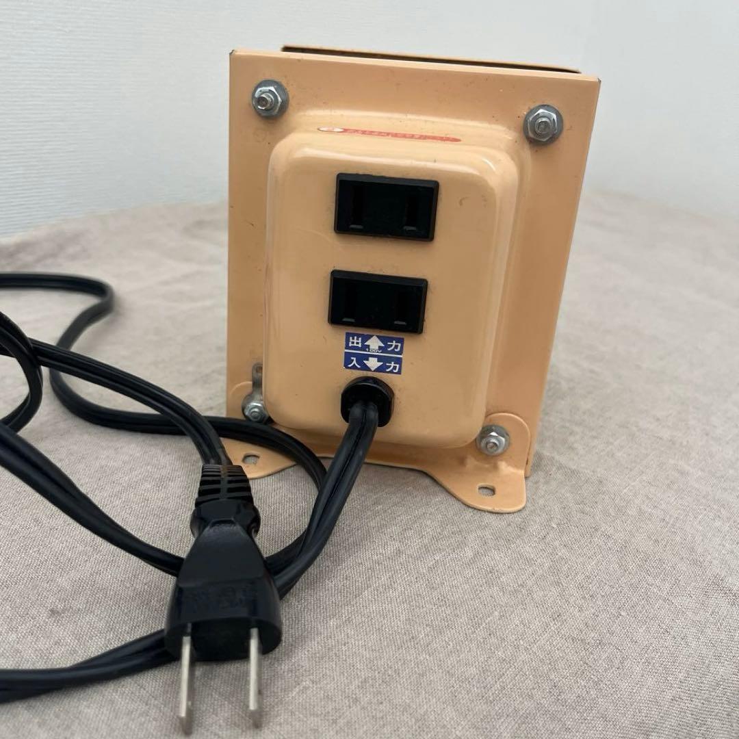 変圧器 日章工業 1500W NDF-1500U アメリカ カナダ 熱家電用