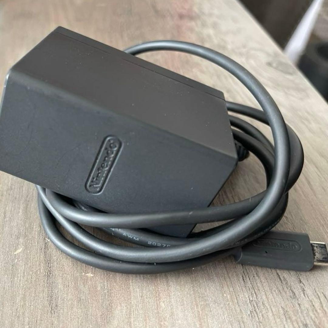 唐*津様 【美品】Nintendo Switchニンテンドースイッチ 本体 グレ