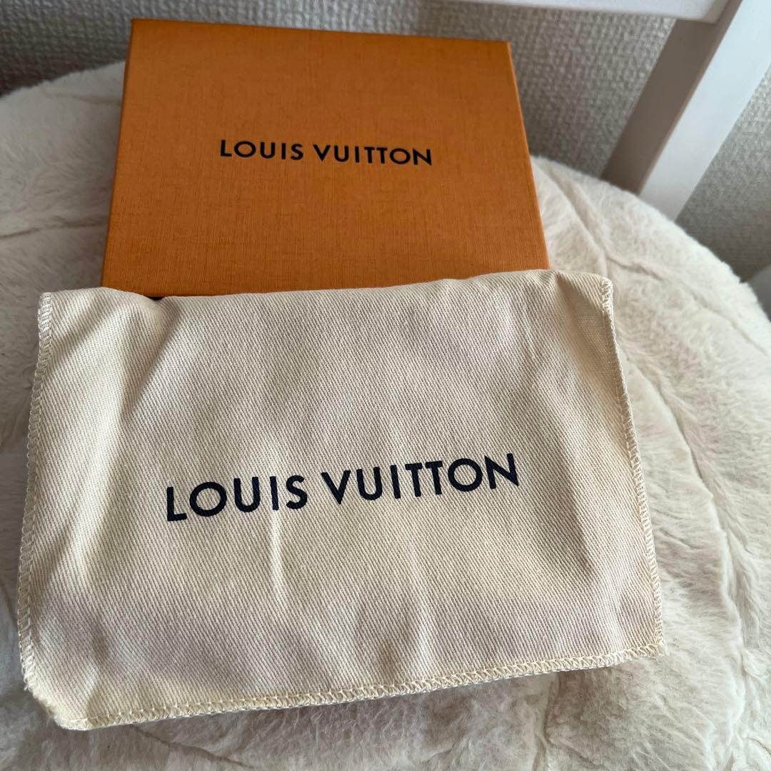極美品LOUIS VUITTON ポルトフォイユ・ジュリエット