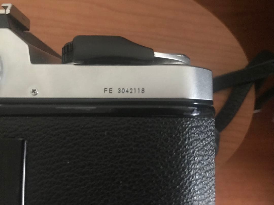 Nikon▪️No.300万番台▪️FEフィルムカメラ▪️52mmレンズ付▪️シルバー