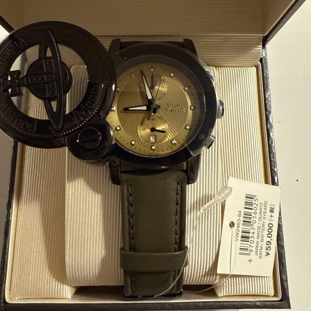【未使用品】Vivienne Westwood アナログ時計