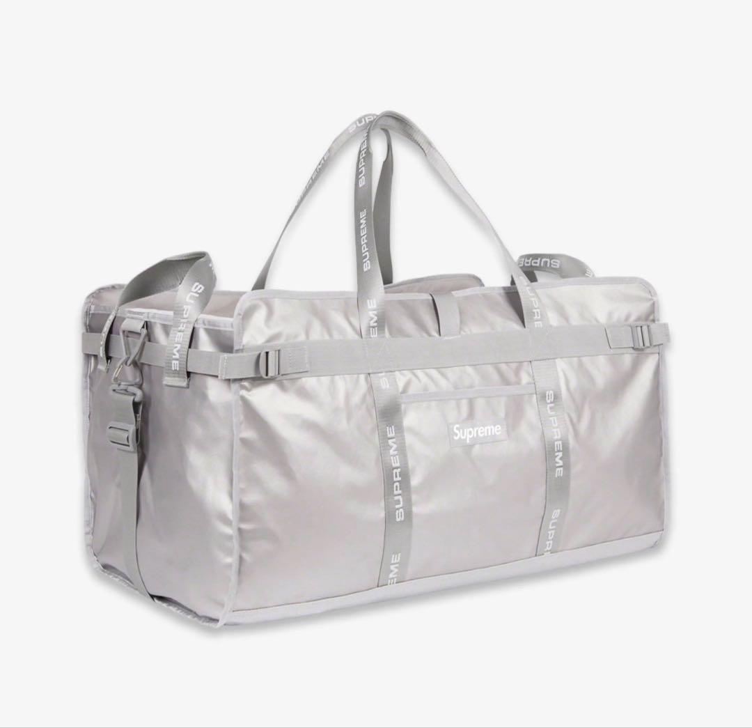 旅行かばん・小分けバッグ Supreme Large Haul Tote silver