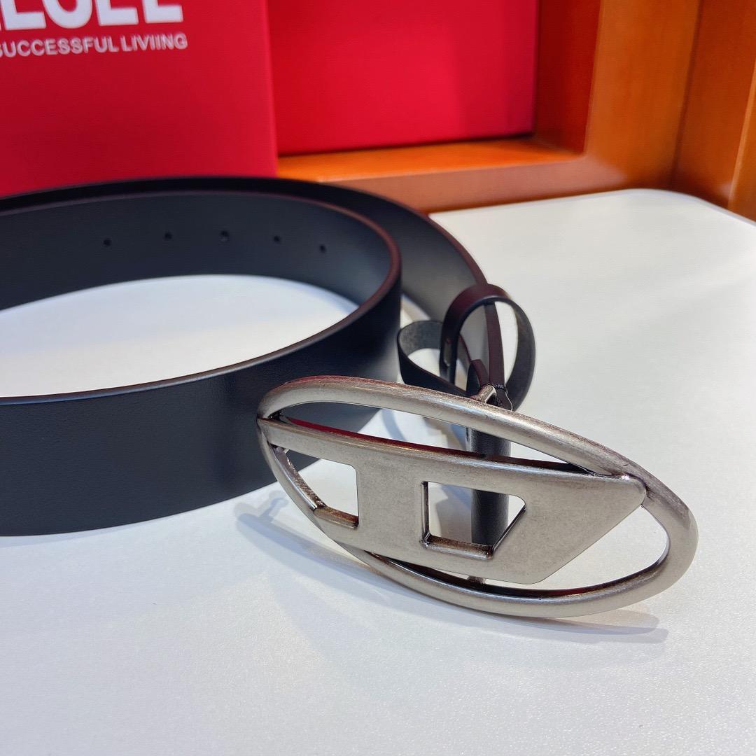 DIESEL 　カウレザー　1DR　ブラック　ベルト