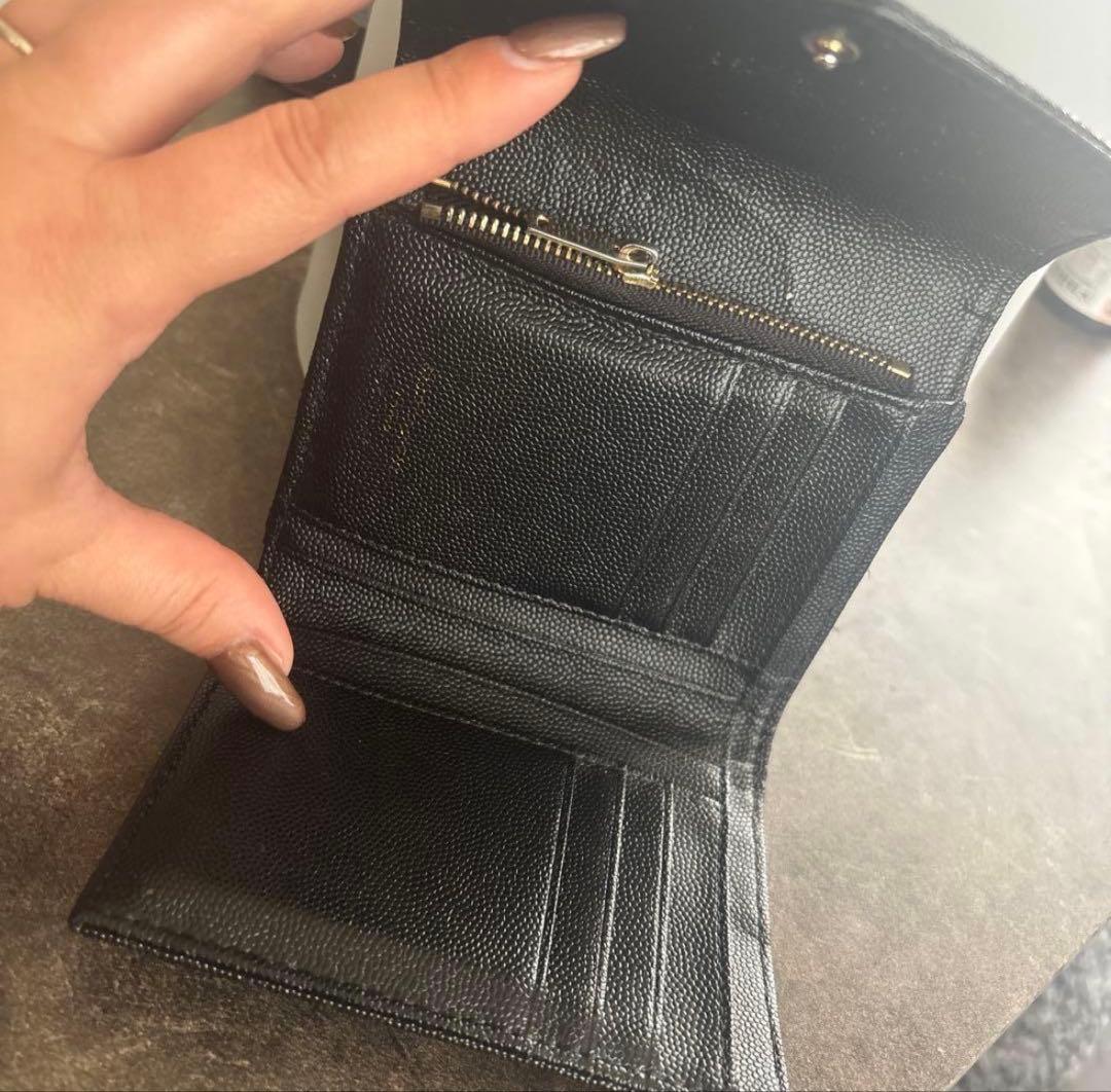 ☆★ YSL ブラック 三つ折り財布