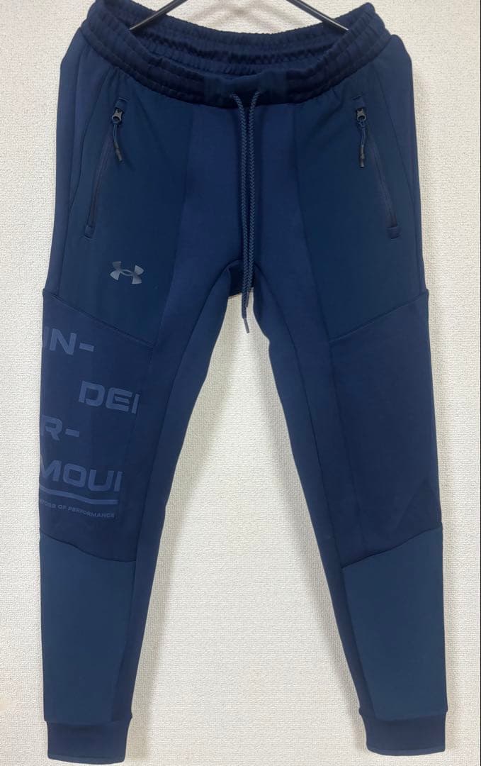 Under Armour ネイビー ジャージ　セットアップ