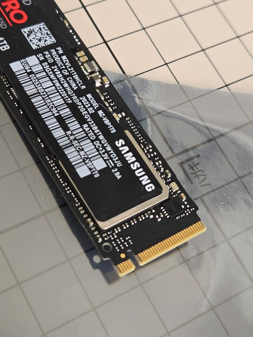 Samsung SSD M.2 980Pro 1TB 100時間程度