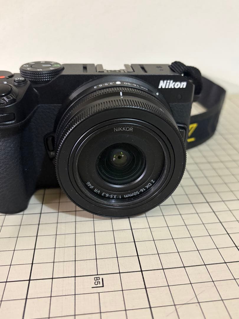 Nikon Z30 レンズキット16-50mm美品SDカード64GBつき