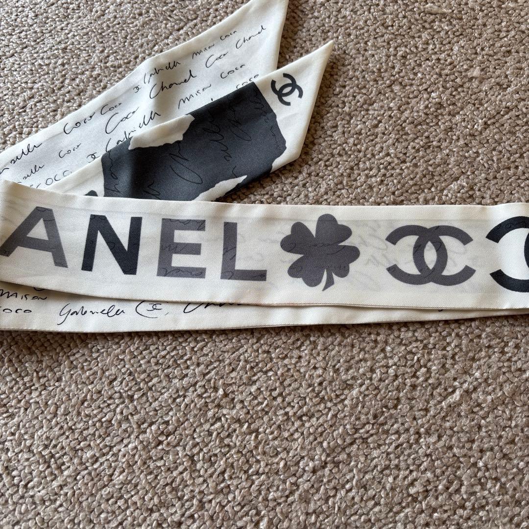 CHANEL ロゴ入り、バンドー