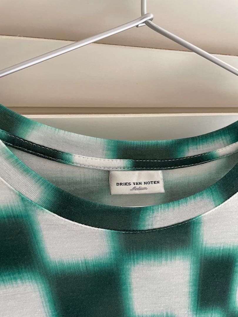 まみむめもDRIES VAN NOTEN M 半袖Tシャツ グリーン系