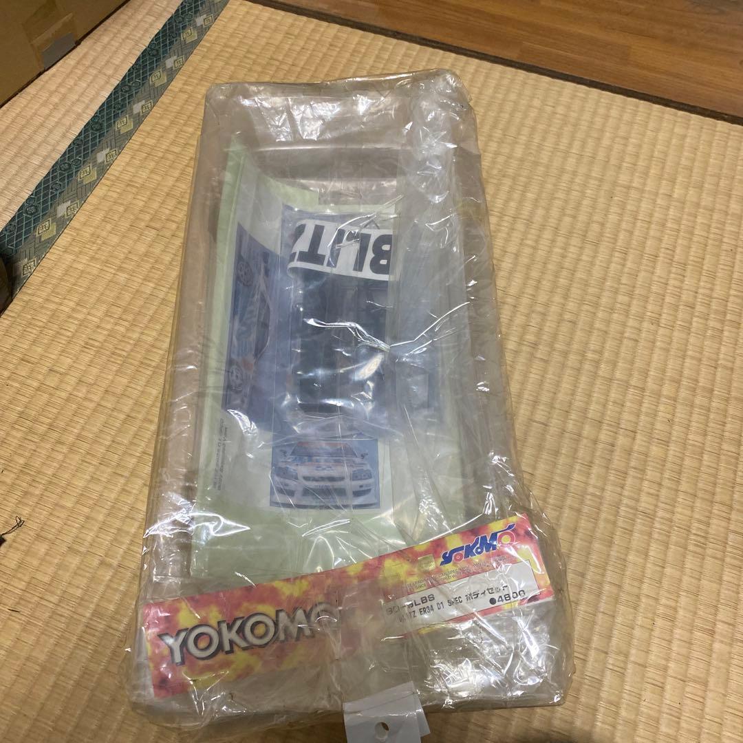 のむけんサン　ヨコモ　BLITZ スカイライン　ボディ