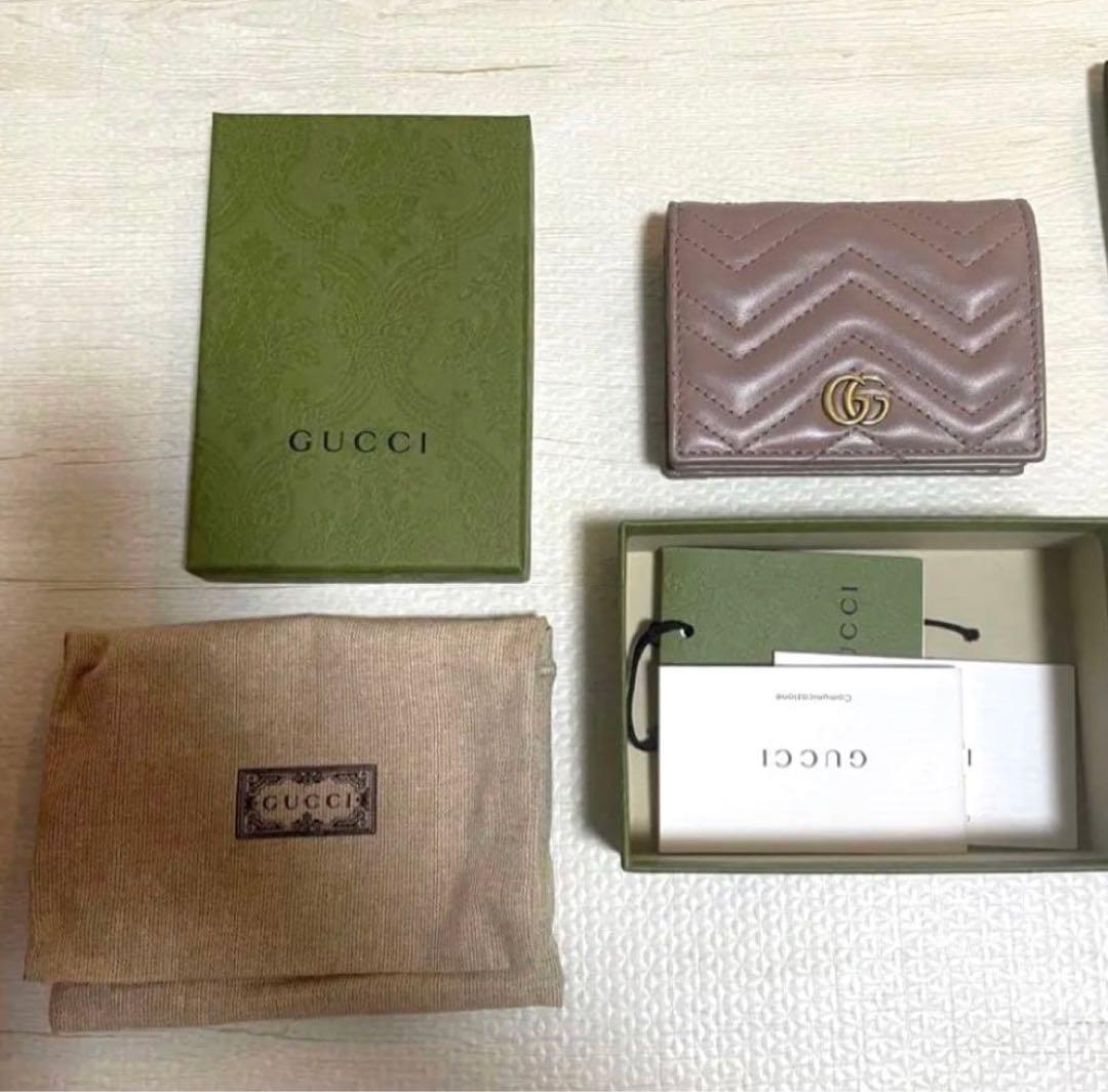 GUCCI 財布　GGマーモント　ピンク　ピンクベージュ
