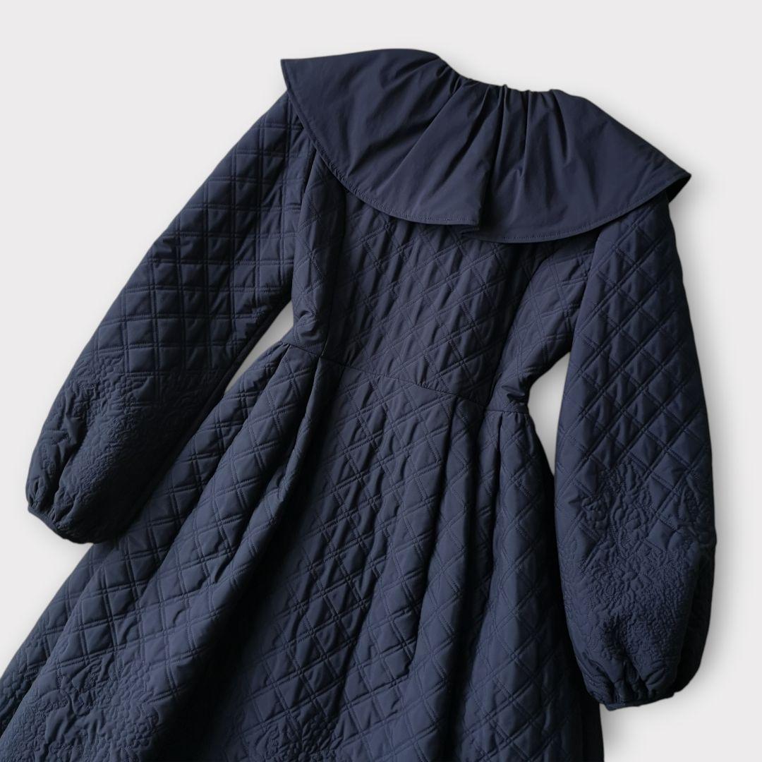 美品 Chesty チェスティ 中綿 刺繍キルティングコート ネイビー 完売品