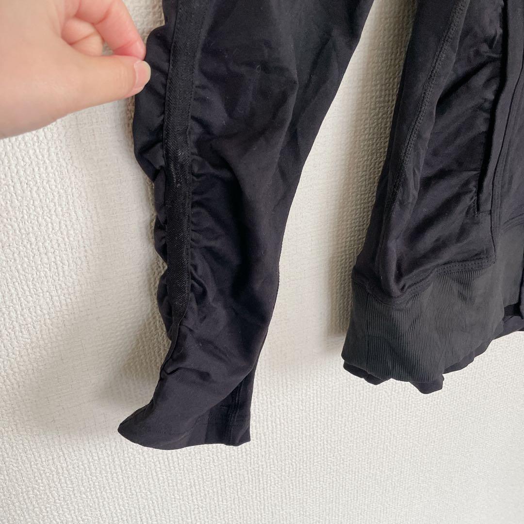 Lululemon 【8】ブラック フルジップ　ジャケット　黒　アウター