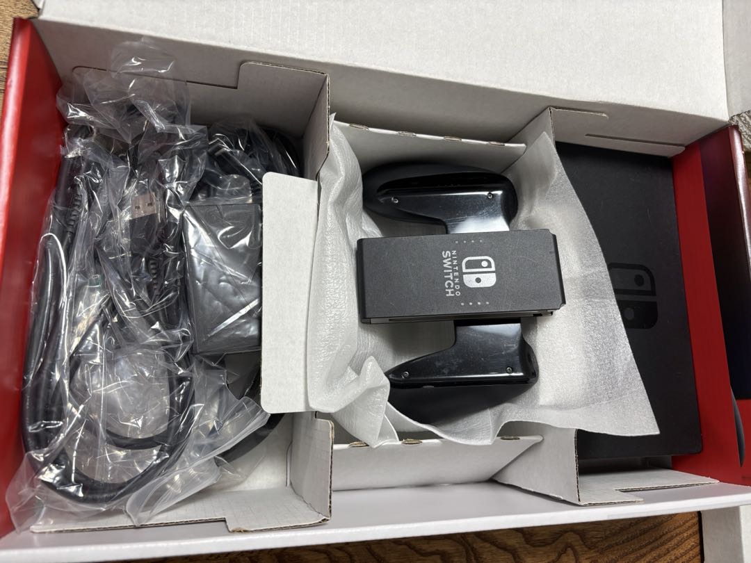 【極美品】nintendo switch本体セット