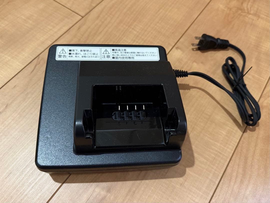Panasonic NKJ075Z 電動自転車バッテリー充電器